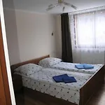 게스트하우스 Arnika 타타리브