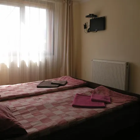 Arnika Guest house Tatariv