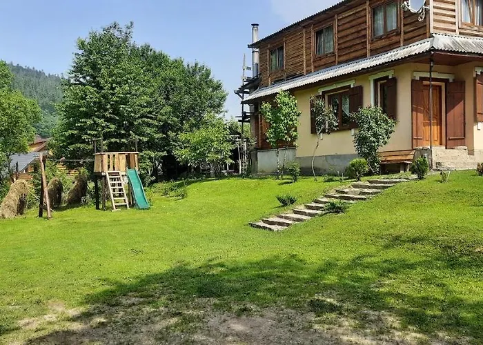Arnika Konukevi Tatariv