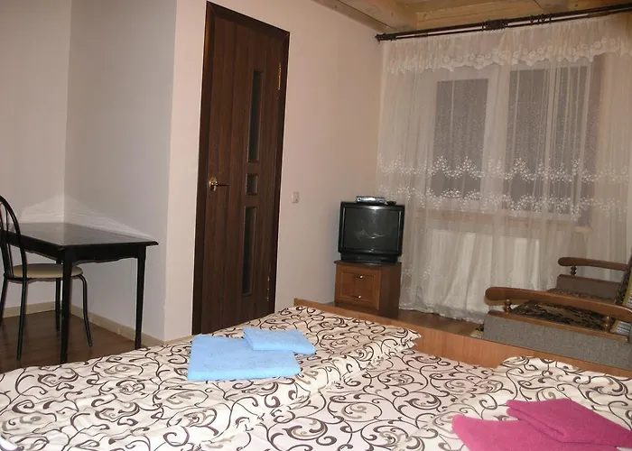 Arnika Konukevi Tatariv
